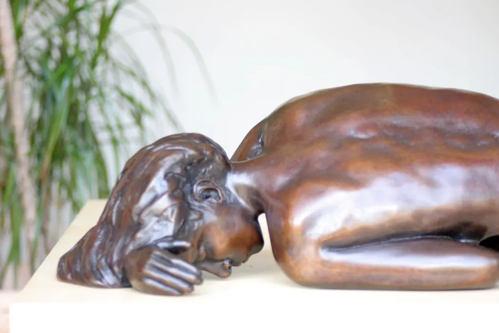 Caterina I Figurine Bronze Indoor Sculpture