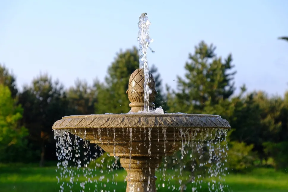 Grand Double Tier 4m Sandstone Stone Water Fountain Feature